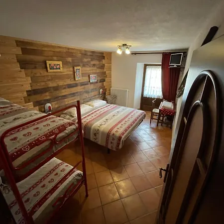 Bed & Breakfast L'abri Etroubles
