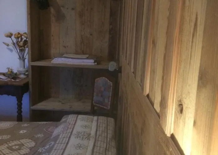 L'abri Bed & Breakfast 3*